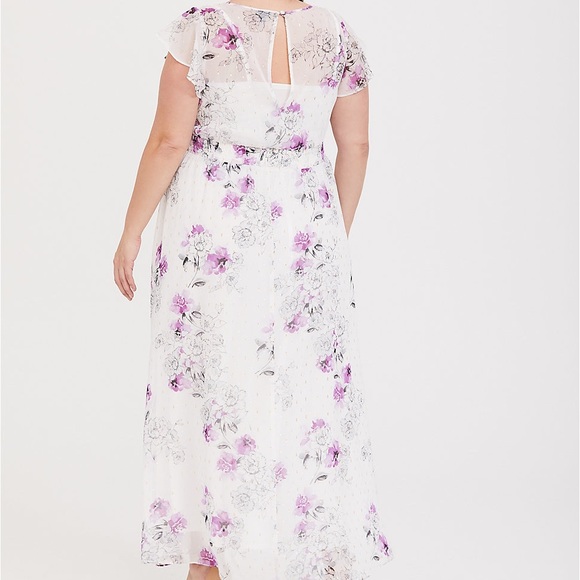 torrid Dresses & Skirts - Torrid Purple&White Chiffon Floral Maxi Sz.2 NWT